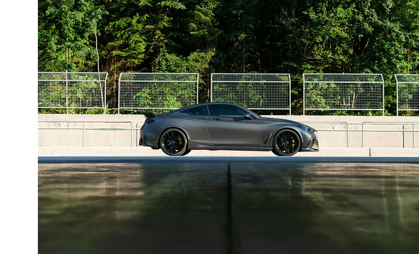 blacks-carousel-001.jpg